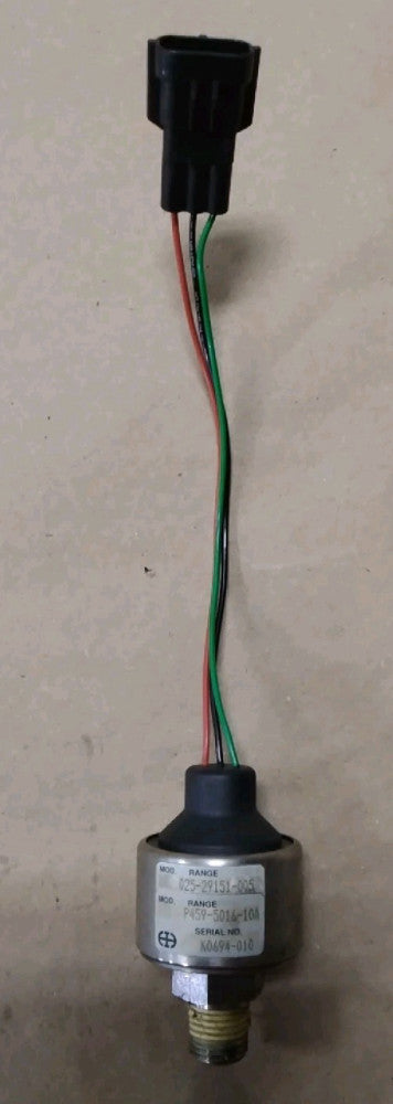 York 025-29151-006 Pressure Transducer C7