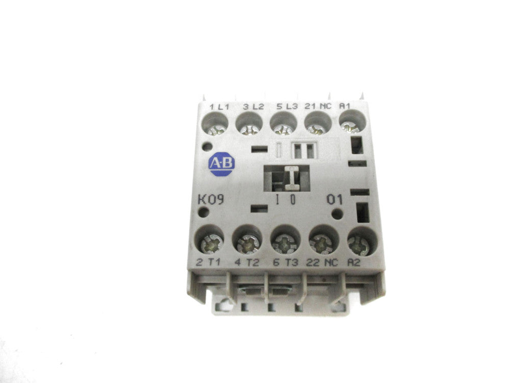 ALLEN BRADLEY 100-K09D01M SER. A 110/120V NSNP
