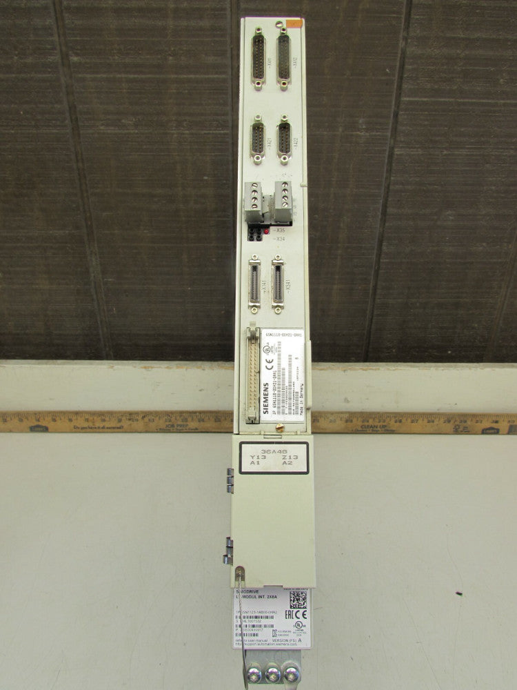 SIEMENS 6SN1123-1AB00-0HA2 LT-MODUL INT 2x8A with a 6SN1118-0DH21-0AA1 VER-B !!