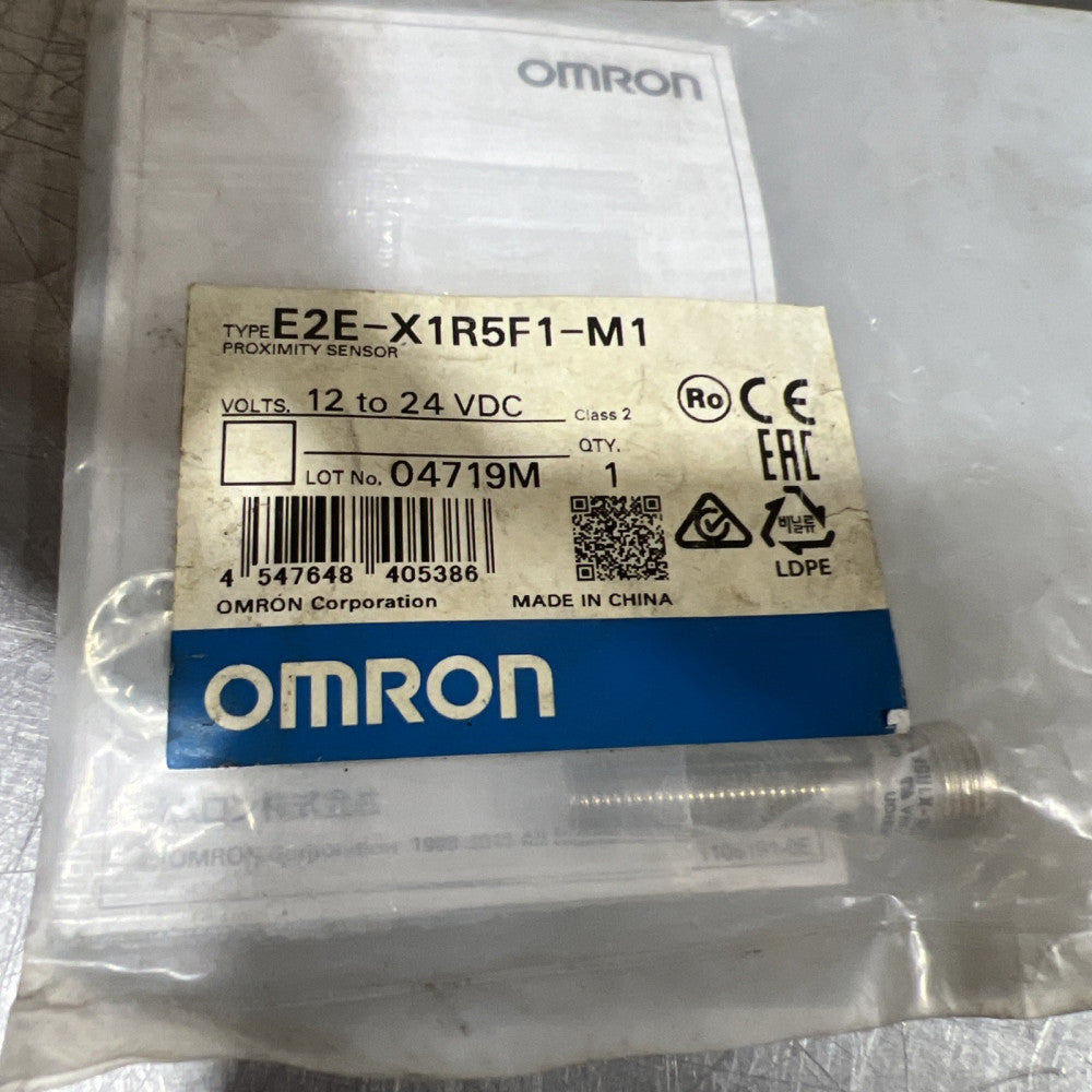 Omron E2e-X1r5f1-M1 E2ex1r5f1m1 Proximity Sensor Nos Surplus
