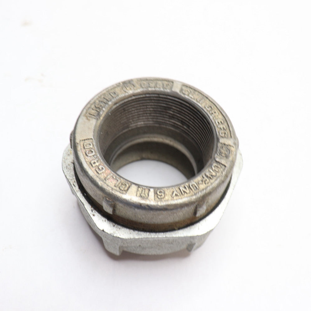 Crouse-Hinds Conduit Coupling Hub 1-1/2" 698G