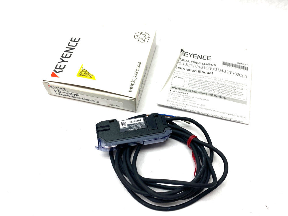 Keyence FS-V31P Digital Fiber Amplifier Main Unit, Cable Type, PNP
