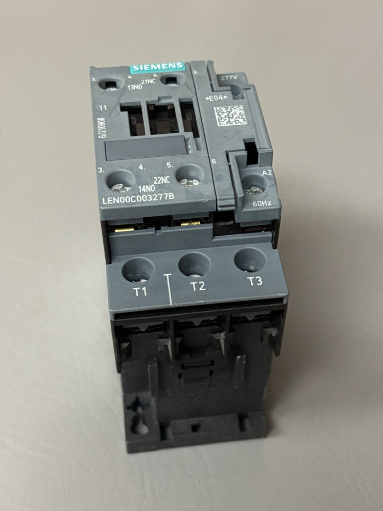 Unused SIEMENS POWER CONTACTOR LEN00C003277B