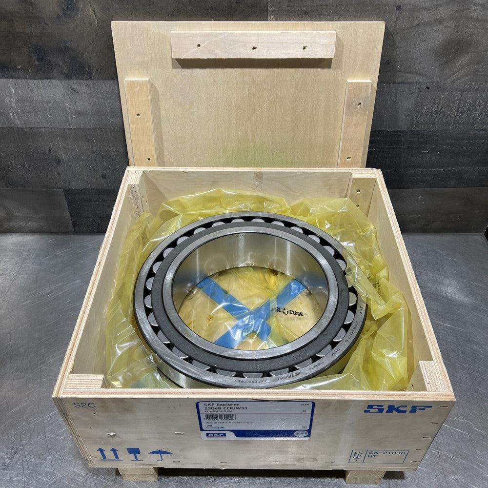 SKF 23048 CCK/W33 Spherical Roller Bearing Nos Surplus