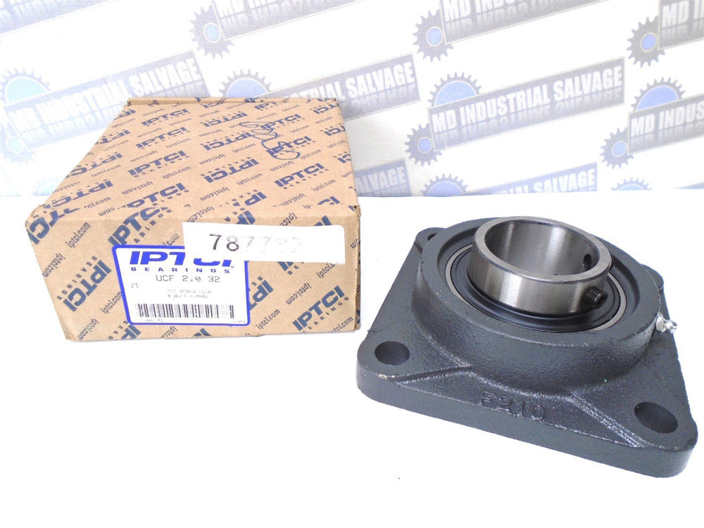 IPTCI - UCF210-32 - 2 in. Flange Mount BALL BEARING - (NEW in BOX)