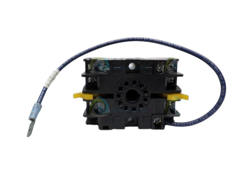 OMRON P2CF-11-E RELAY SOCKET UNMP