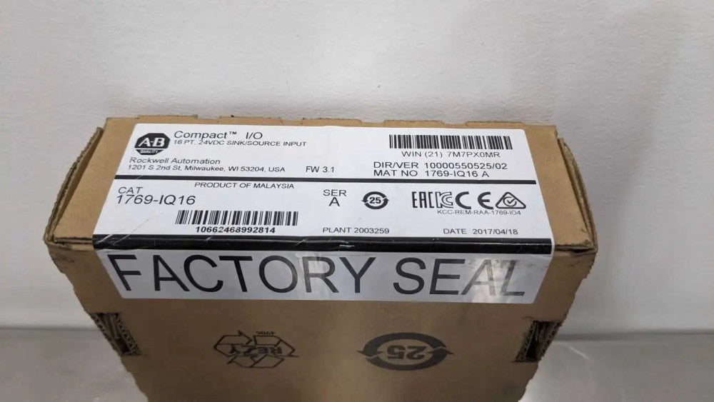 Allen-Bradley 1769-IQ16 Sink Source Input Module Ser A FRM 3.1 16 Point Compact