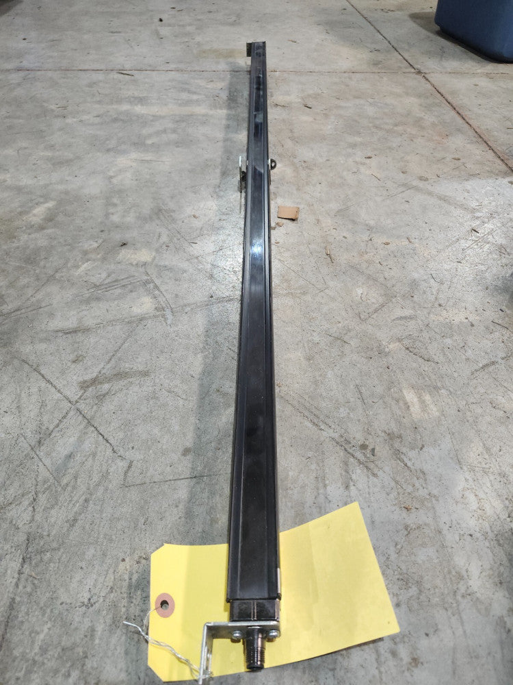 USED Omron Safety Light Curtain Emitter/Receiver F3SN-A1207P25-D