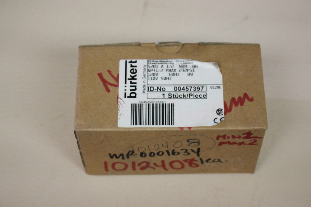 NEW BURKERT 5281 A 1/2 NBR BR NPT1/2 PMAX 232PSI 00457397
