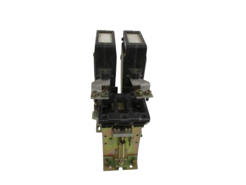 GENERAL ELECTRIC DC CONTACTOR DS303A-3C01GXA002 NSNP