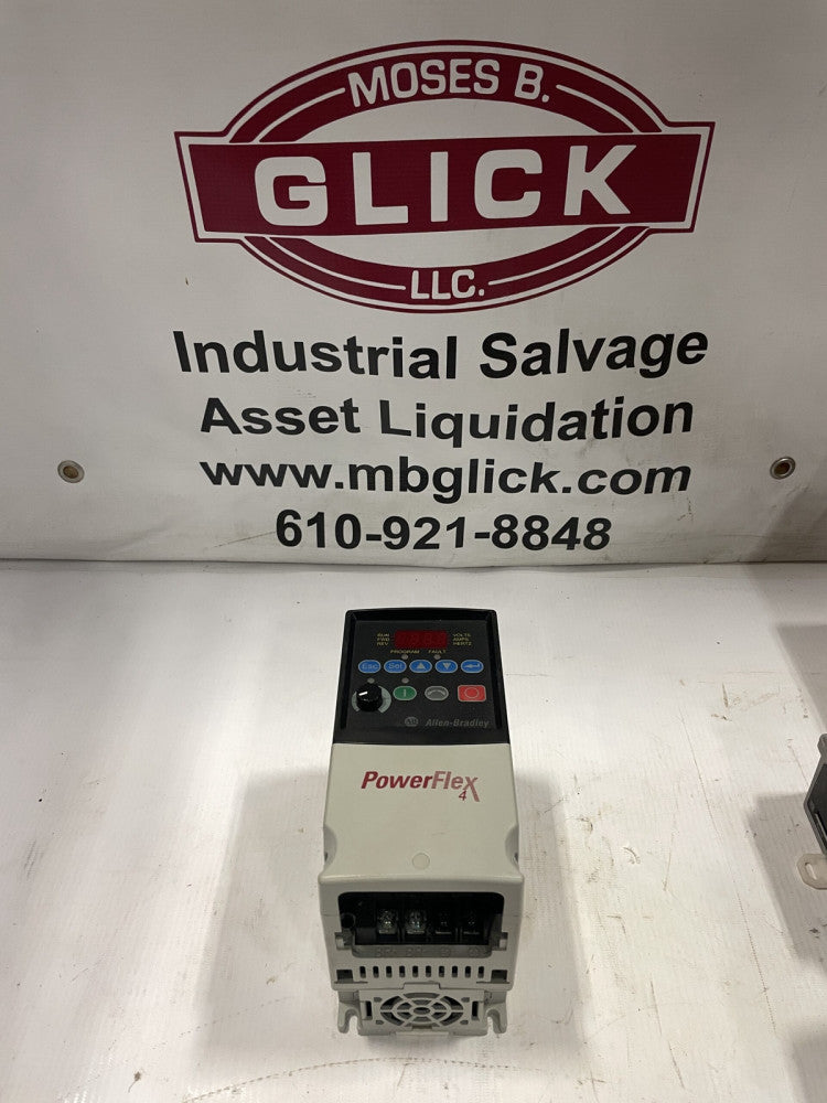 Allen-Bradley PowerFlex 22A-D4P0N104 Ser A VFD AC Drive 2HP 380-480V 48-63Hz