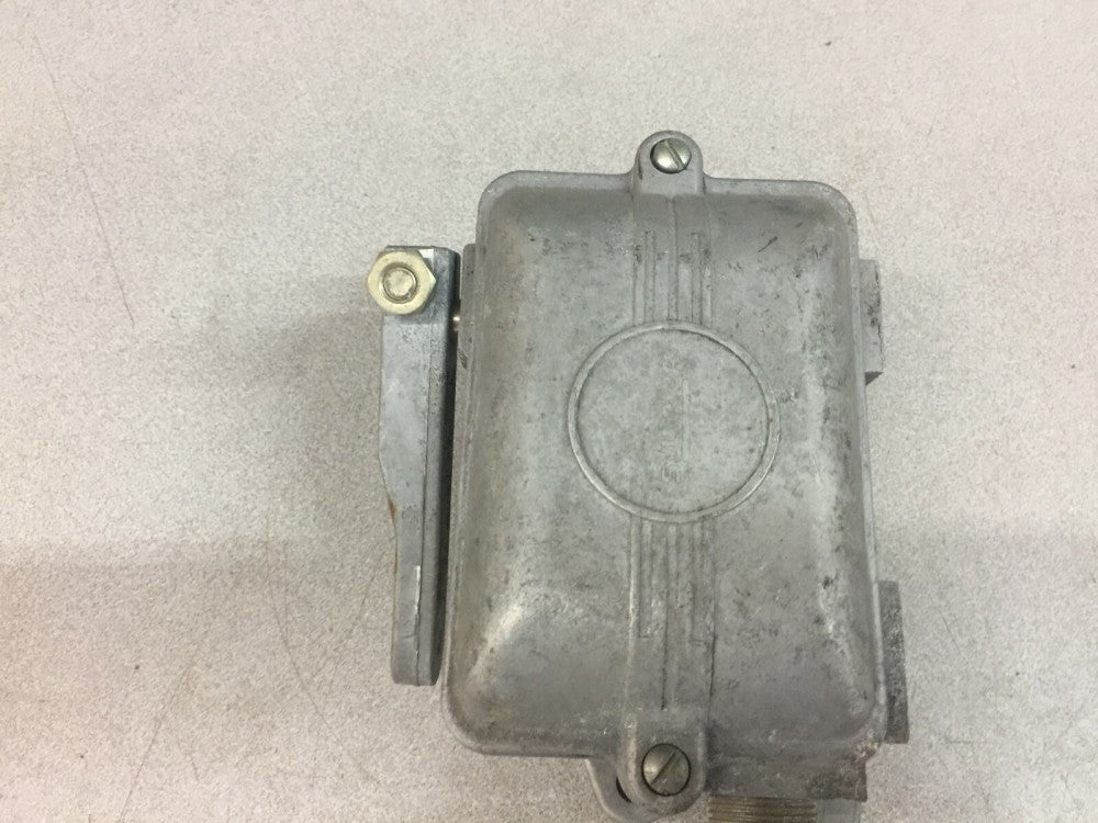 NEW NO BOX JOSLYN CLARK 25AMP 600VAC PILOT DUTY LIMIT SWITCH HLA-1