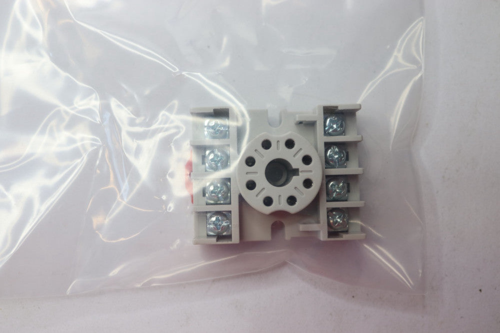 Square D 8-Pin Single Tier Relay Socket Type NR-51 Class 8501 10A 300V 211268