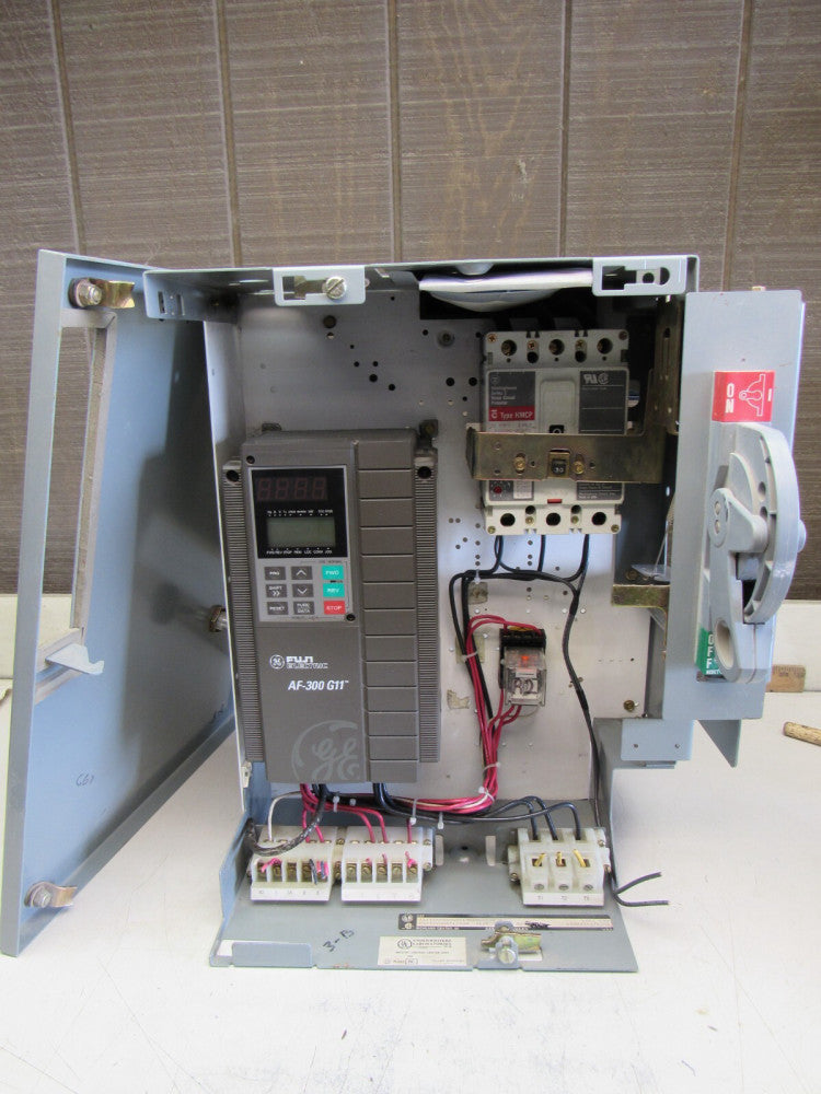 GE 6KG1143005X1B1 5HP VFD DRIVE W/30AMP BREAKER IN MCC BUCKET XLNT USED !!