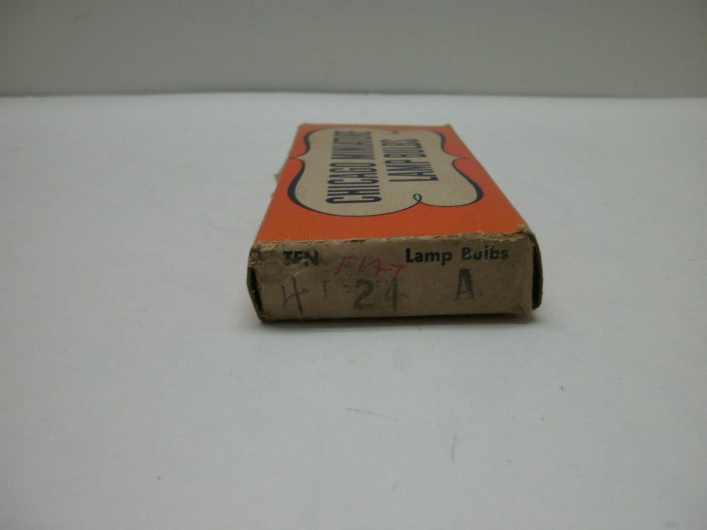 CHICAGO MINIATURE 24A MINIATURE LAMP BULBS TELEPHONE SLIDE BASE (LOT OF 4) NIB