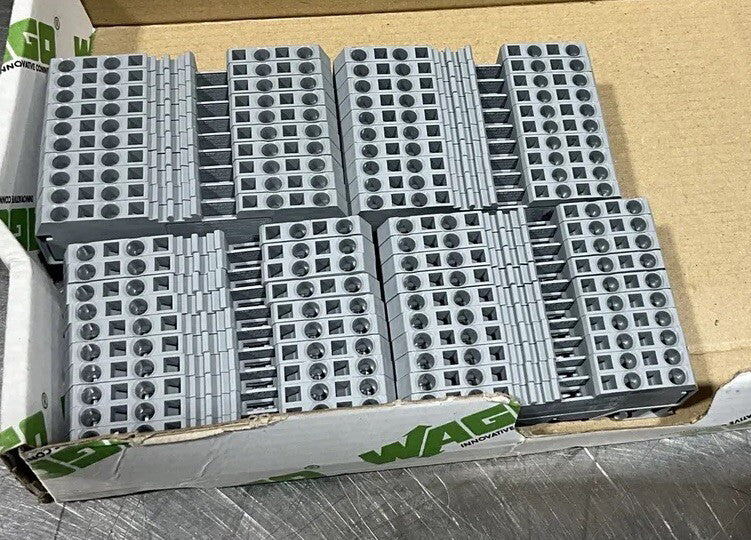 40 Pcs Wago 280-633, 4-Leiter-Durchgangsklemme; 2,5 mm², CAGE CLAMP NOS Surplus