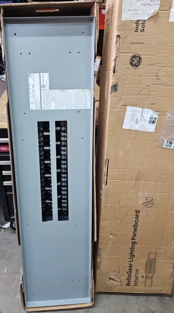 GE A-SERIES II PANELBOARD INTERIOR AQF3426MB 600 AMP 208/120VOLT 3PH 4W MLO 42C