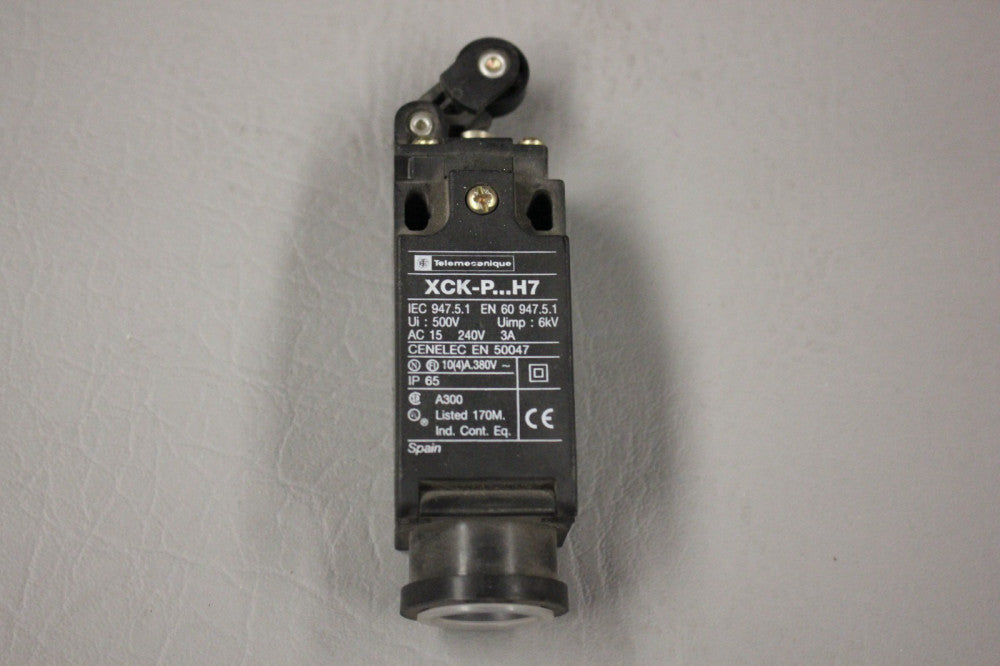 TELEMECANIQUE LIMIT SWITCH XCK-P...H7