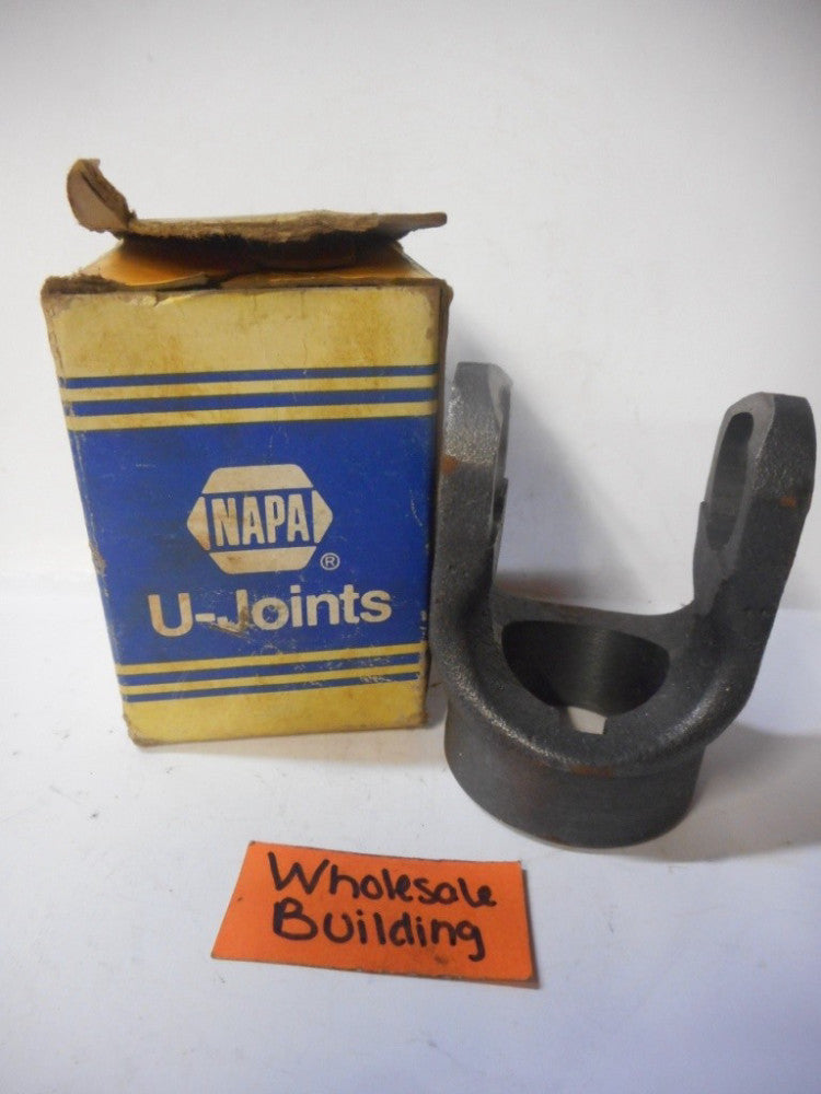 NAPA END YOKE 1575 BORE: 1-1/4" KWY:5/16"