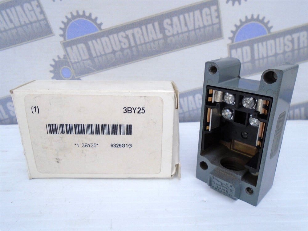 Square-D - 9007CT54 - LIMIT SWITCH Base Receptacle - 600V - 10A 2NC/2NO (NEW)