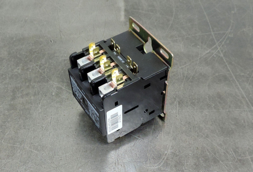 Noark EX9CK40B30B7 3 Pole Definite Purpose Contactor 1311640