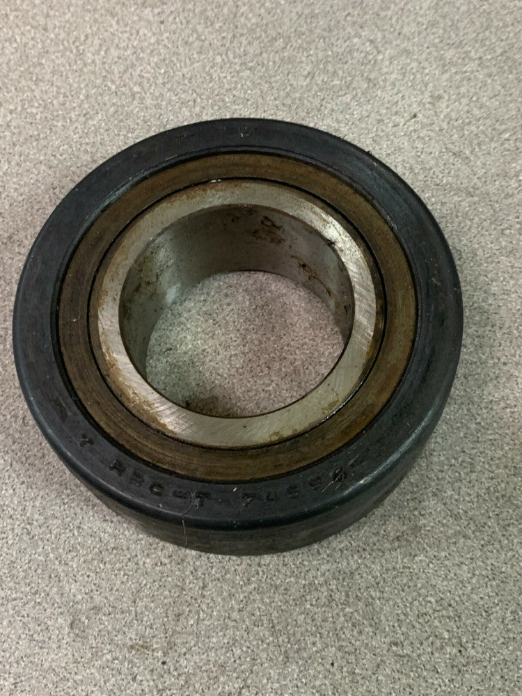 NEW NO BOX RBC SHEAVE BEARING T 74996