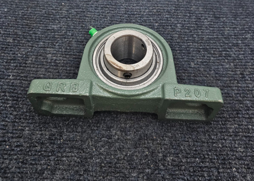 GRB P207 : Green UC207-20R3 Pillow Block Bearing
