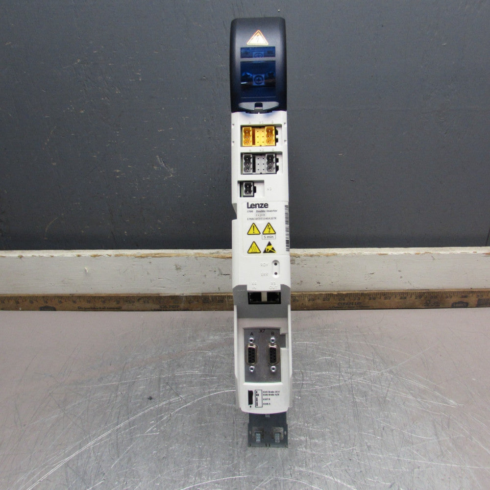 LENZE E70ACMSE0104SA2ETR , DOUBLE INVERTER, 2x10A ,CLEAN TAKEOUT, MAKE OFFER!