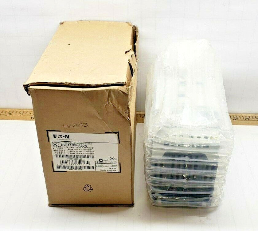 New Eaton Power XL Variable Frequency Drive 1.5 HP 240 VAC 1Ø DC1-S2011NB-A20N