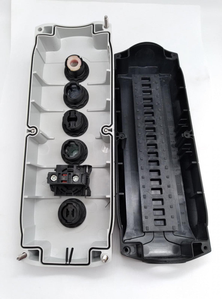 NEW Allen-Bradley 800F-6PM Pushbutton Enclosure w/Switches