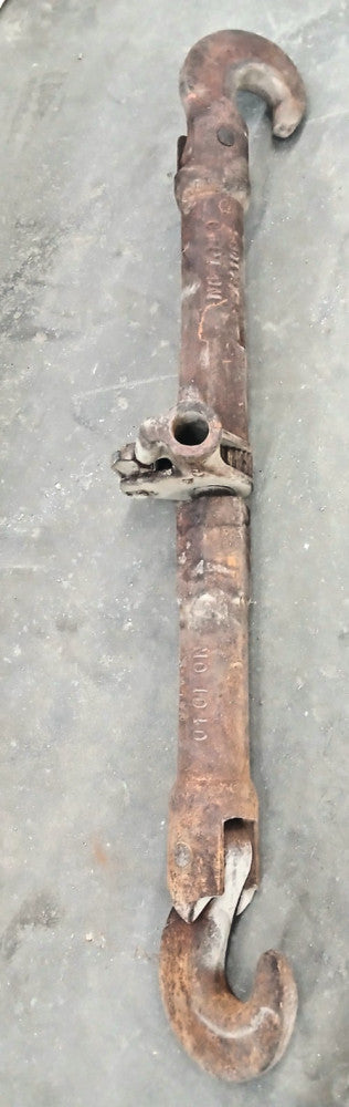 RATCHET TURNBUCKLE NO 1040 WITH HEAVY DUTY HOOK NO. 4108 OAL 46" BARREL 34"