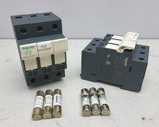 Schnieder Electric DF103 Fuse Holder 10x38 690V 50/60Hz 32A With Fuses See Pics