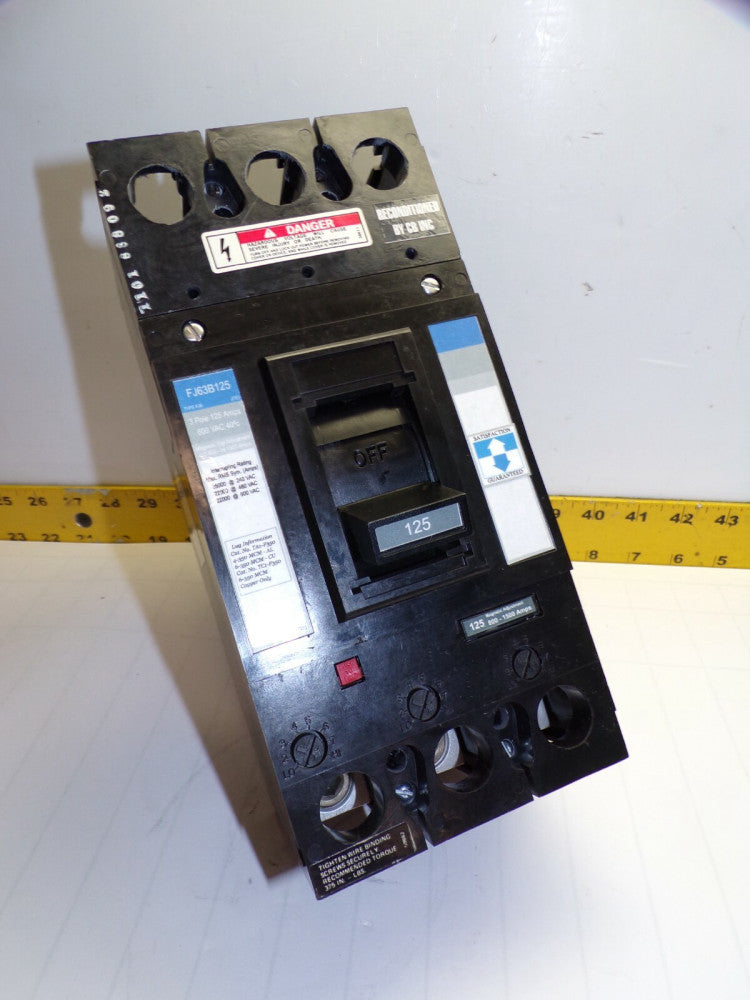 SIEMENS 125 AMP CIRCUIT BREAKER 600 VAC 3 POLE FJ63B125