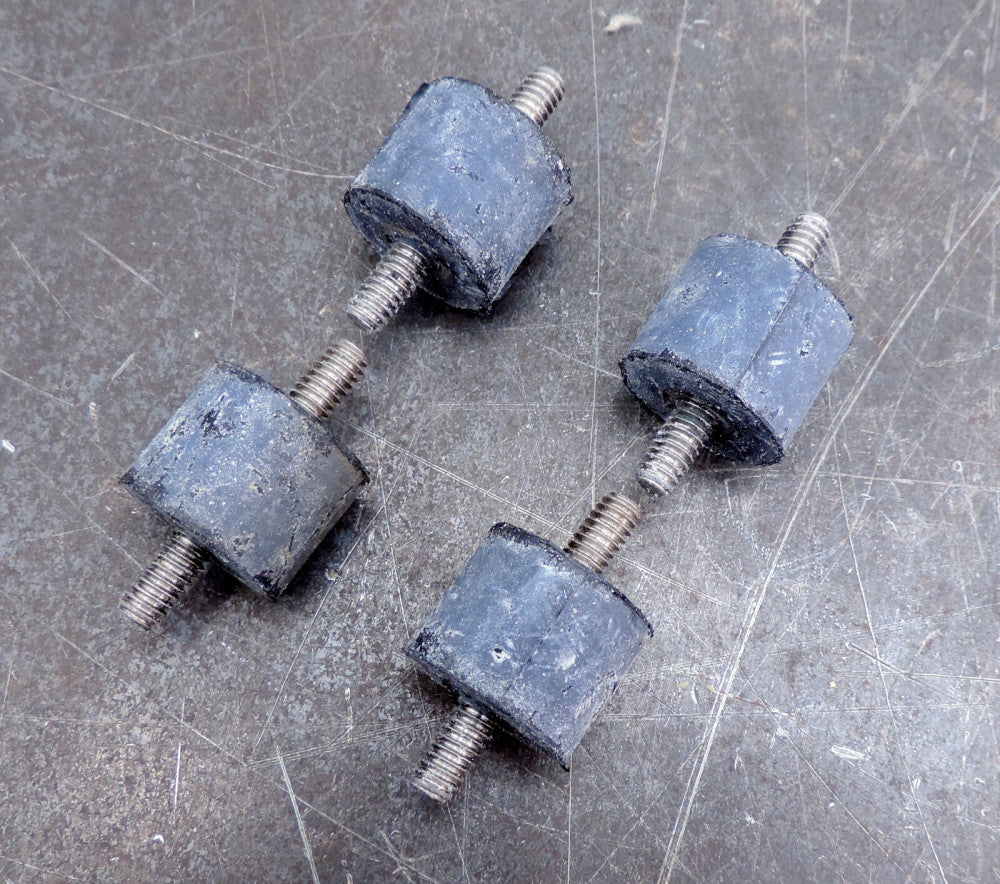 Lot of (4) Corrosion-Resistant Vibration Damping Rubber Mounts SS 1/4" Coarse