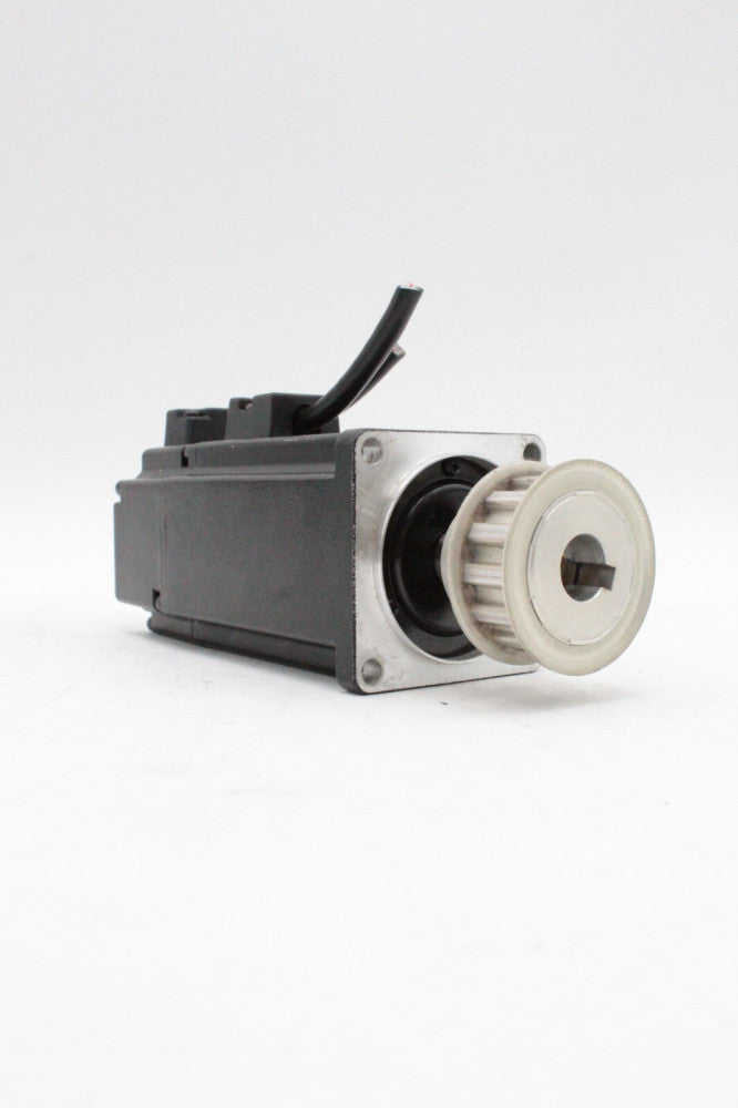 Schneider Electric BCH0602O12A1C Servo Motor
