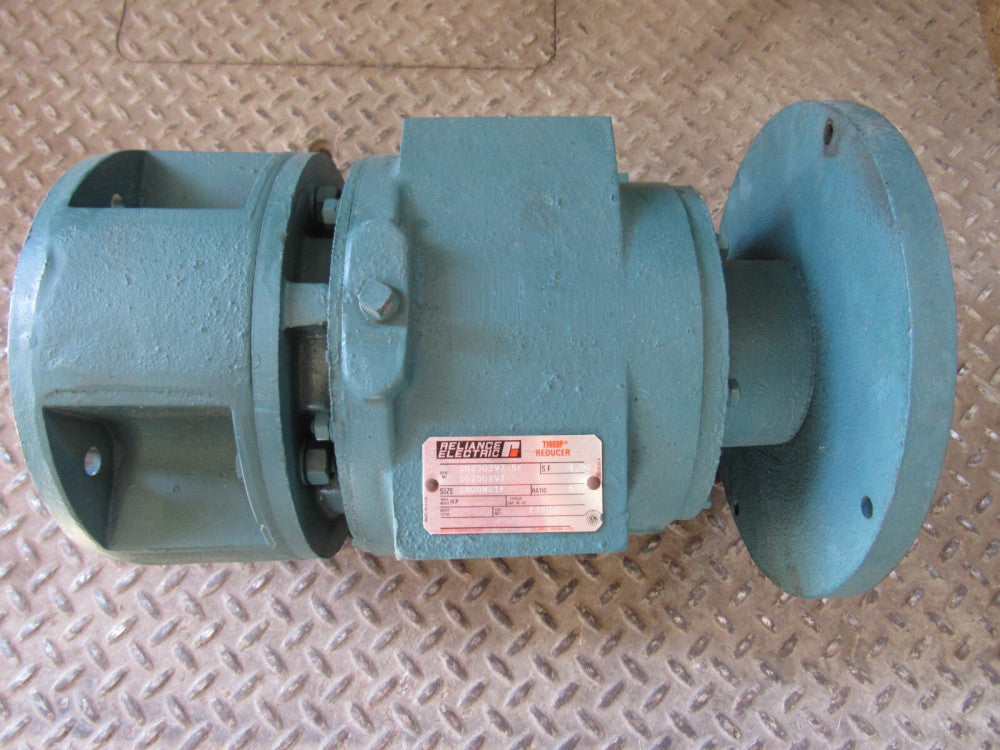 RELIANCE 180DM21F TIGEAR INLINE REDUCER 6.2:1 S.F.-1.00 ID#10250297-SF NEW SURPL