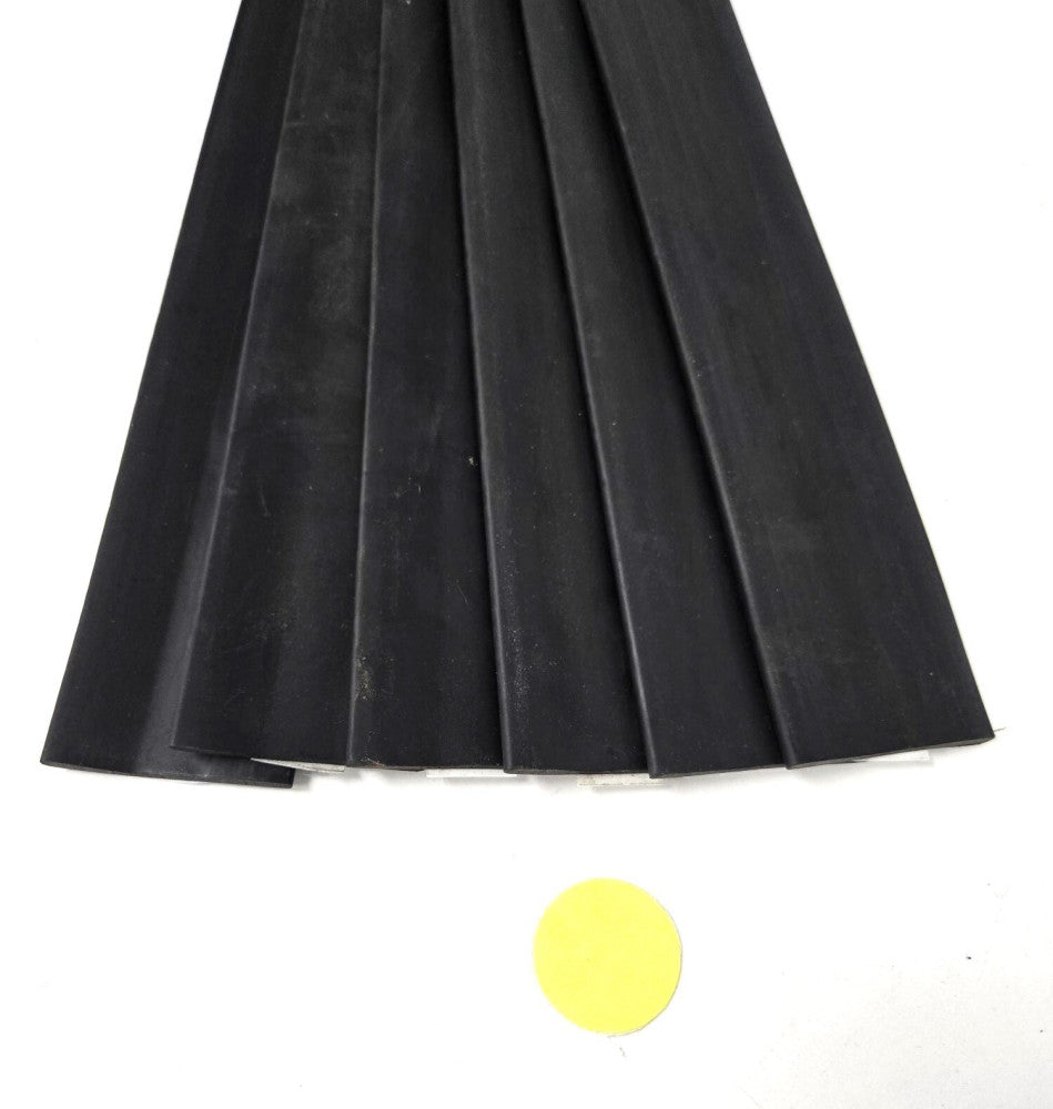UNBRANDED NEOPRENE SEAL LINER 28" L 2-1/2" W 1/4" THICK BLACK ***LOT OF 6***