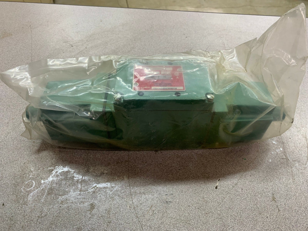 NEW NO BOX NUMATICS SOLENOID VALVE PNEUMATIC 33DSA500K000030