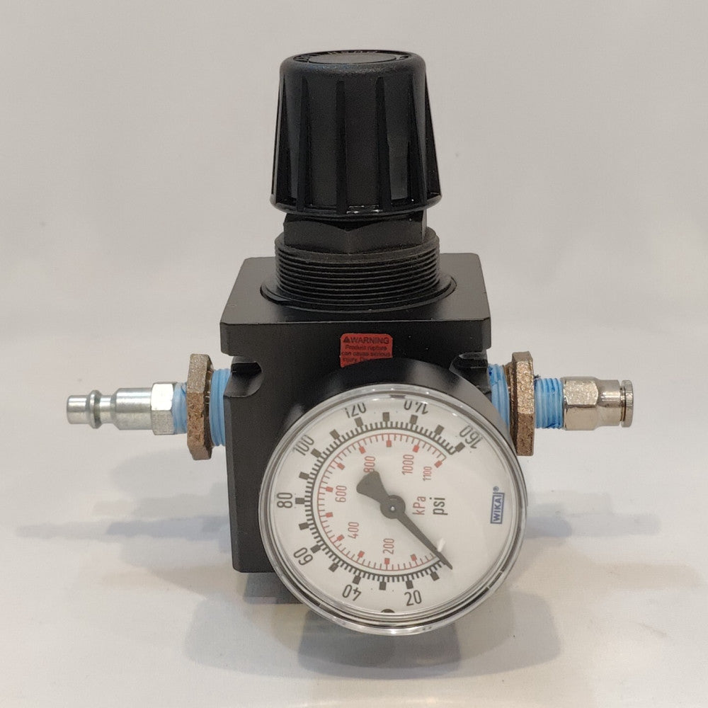 Parker Watts R105-04C Pneumatic Regulator 1/2in Npt 300psi W/ Wika Guage