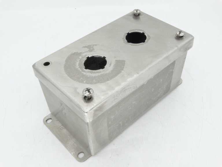 NVENT E2PBGSS ENCLOSURE