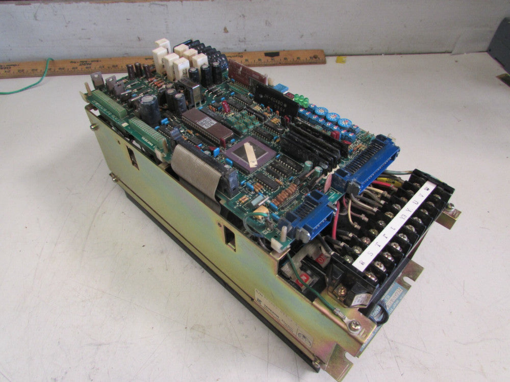 YASKAWA SERVOPACK CACR-SR 15SZ1SSY232 SERVO DRIVE NICE USED TAKEOUT !!