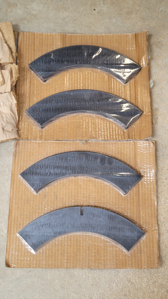 NOS TLT-Babcock 586-4272 13" Carbon Insert Shaft Seal