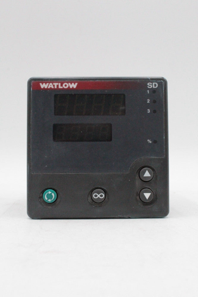 Watlow SD4C-HKAA-AARG Digital Temperature Controller