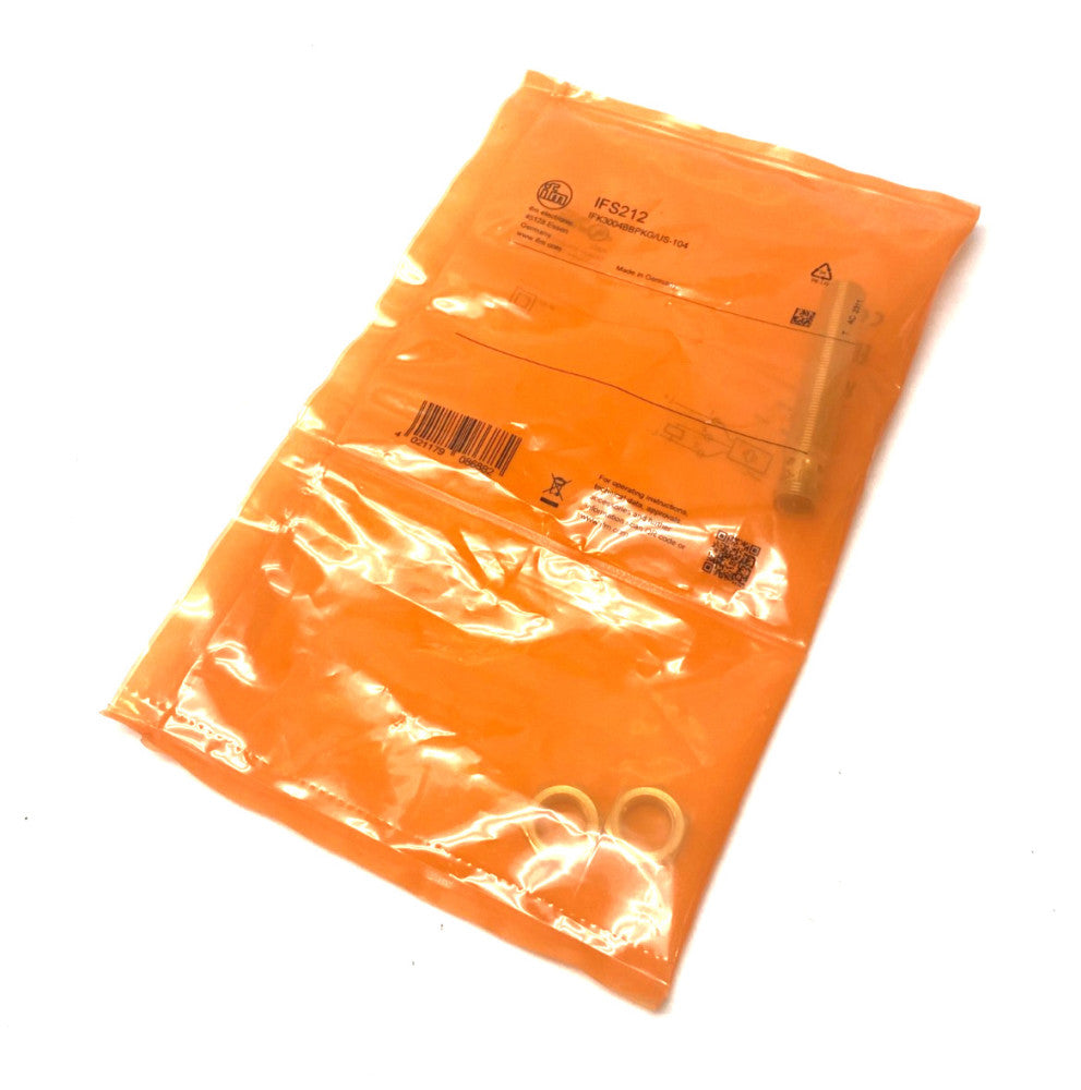Ifm IFS212 Inductive Proximity Sensor M12 Body 4mm Range IFK3004BBPKG/US-104