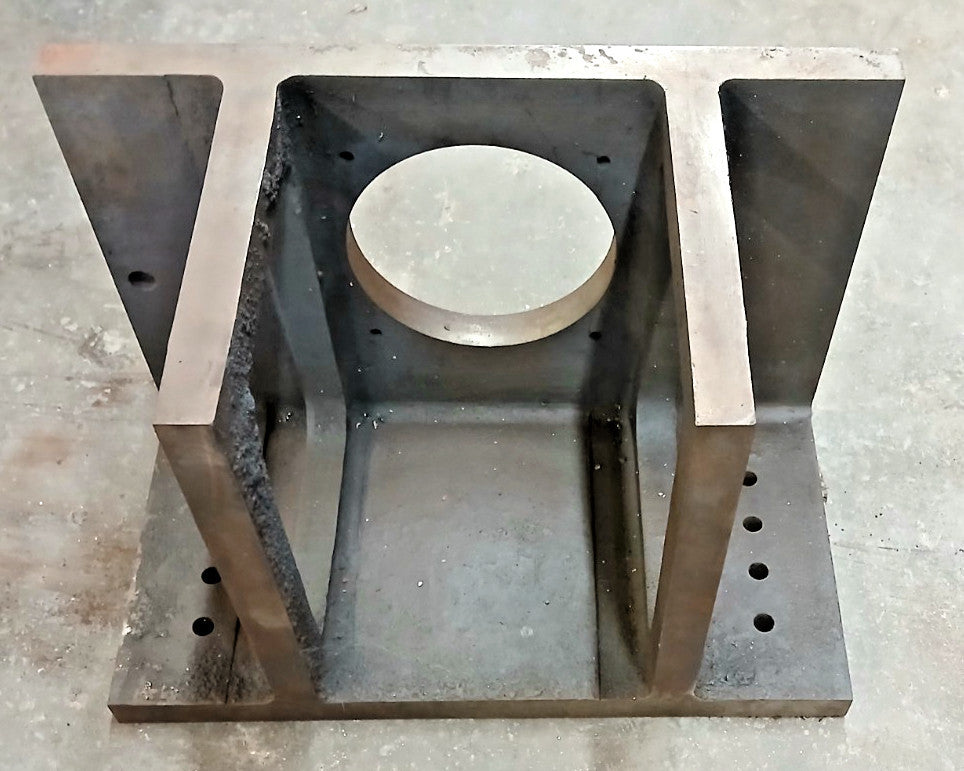 RIGHT ANGLE IRON BLOCK OAD 18" X 10-1/8" X 12" HOLE DIA 6-1/2" THICKNESS 1-1/8"