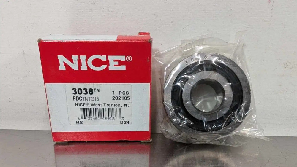 Nice 3038FDCTNTG18 Flanged Precision Ground Ball Bearing 0.75" ID 2" OD 0.5625"