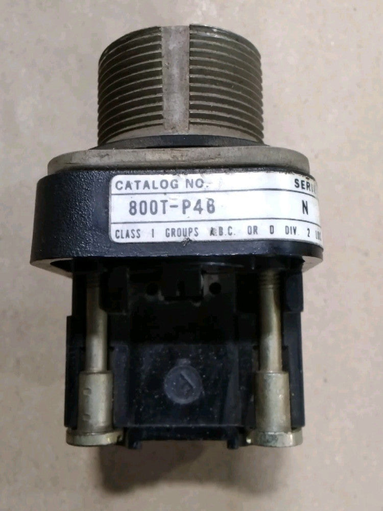 Allen Bradley 800T-P46 Pilot Light SER N