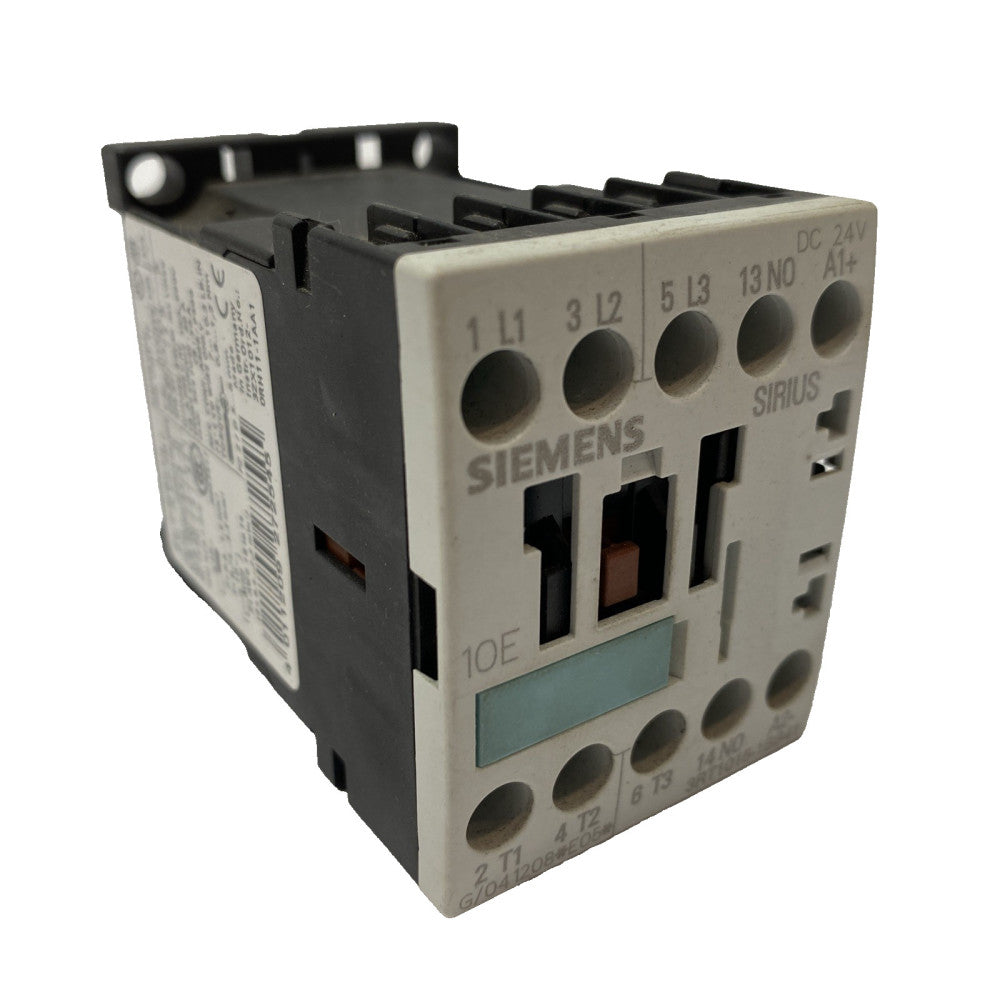 Siemens 3RT1015-1BB41 Contactor AC-3 7A