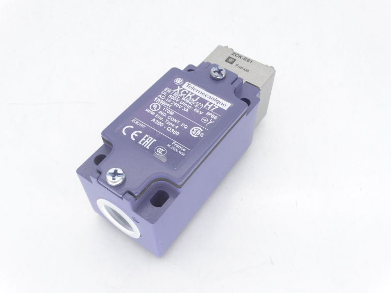 SCHNEIDER ELECTRIC XCKJ161H7 Switch - New In Box