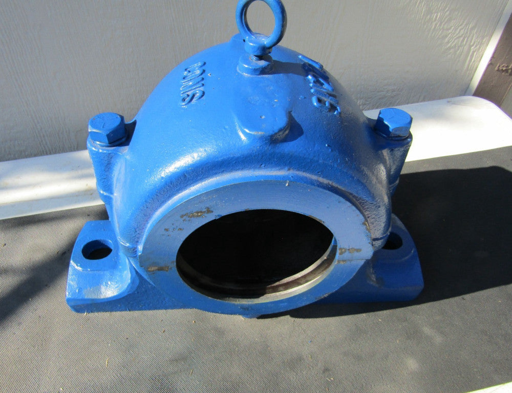 *USED* Consolidated SN224 Pillow Block Bearing Housing See Photos